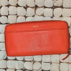 Fossil Heidi Orange Pebbled Leather Zip Around Clutch Wallet